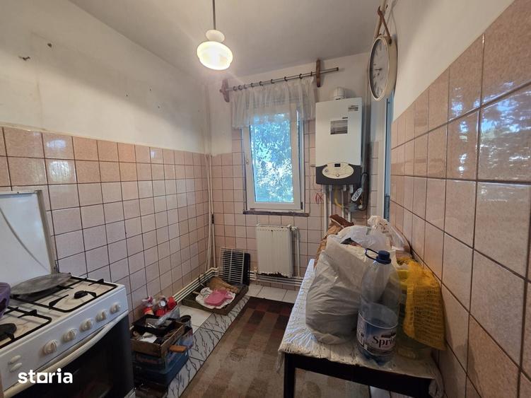 Apartament cu 3 camere în Micro 38
