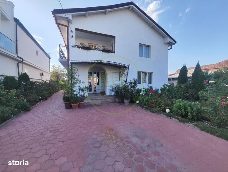 Casă cu 4 camere în Popoveni