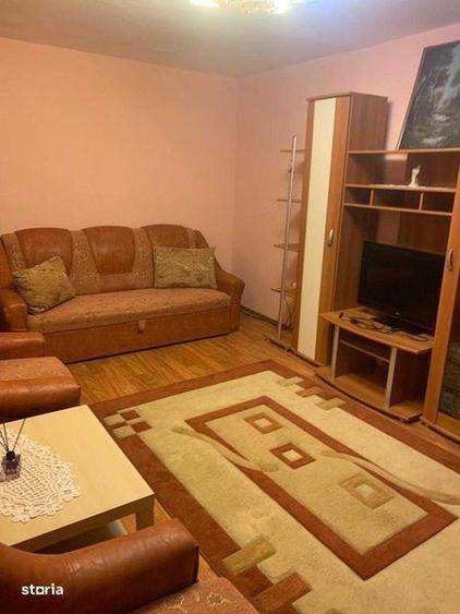 Apartament cu 3 camere decomandat în Balta Albă