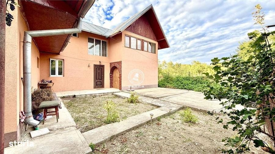 Casă cu 4 camere cu Teren 800 Mp în Victoria
