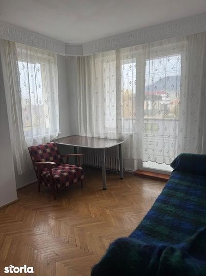 Apartament cu 3 camere în Republicii