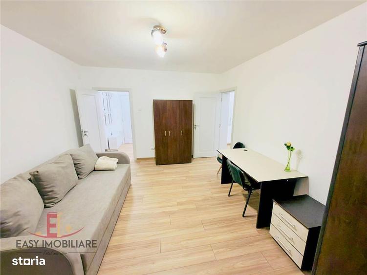 Apartament cu 2 camere decomandat în Cornișa