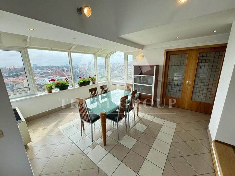 Penthouse cu 3 camere, mobilat în Clucerului