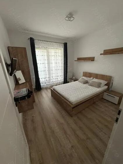 Casă cu 3 camere în Giroc