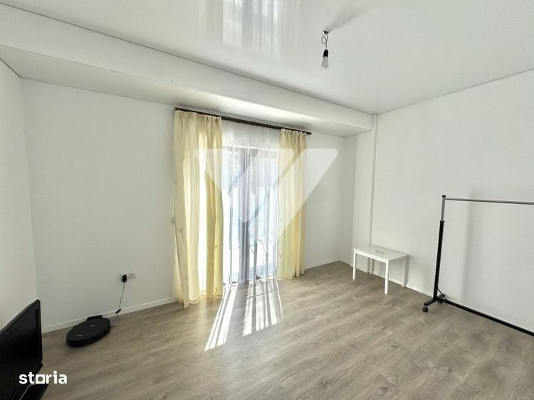 Casă cu 4 camere decomandat în Central