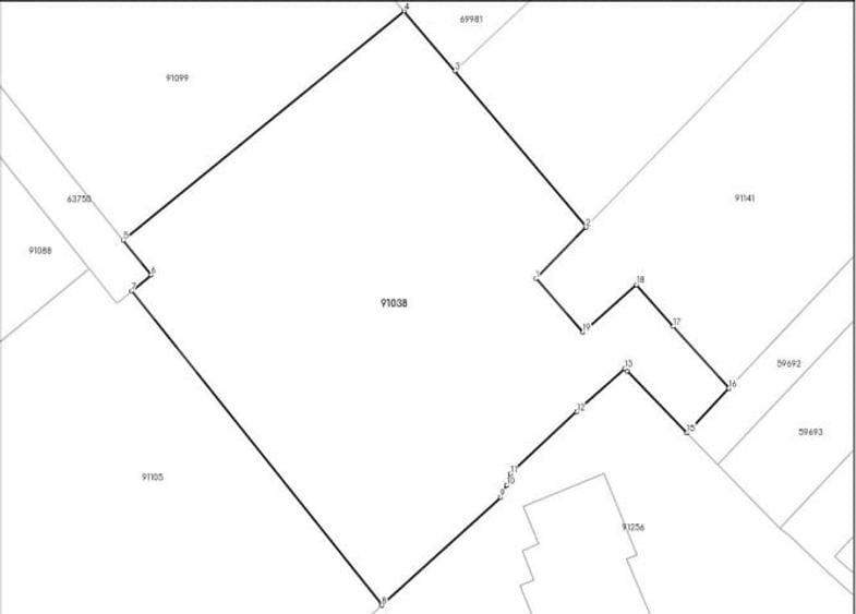 Teren Construcții intravilan de 1365 mp, în Exterior Sud