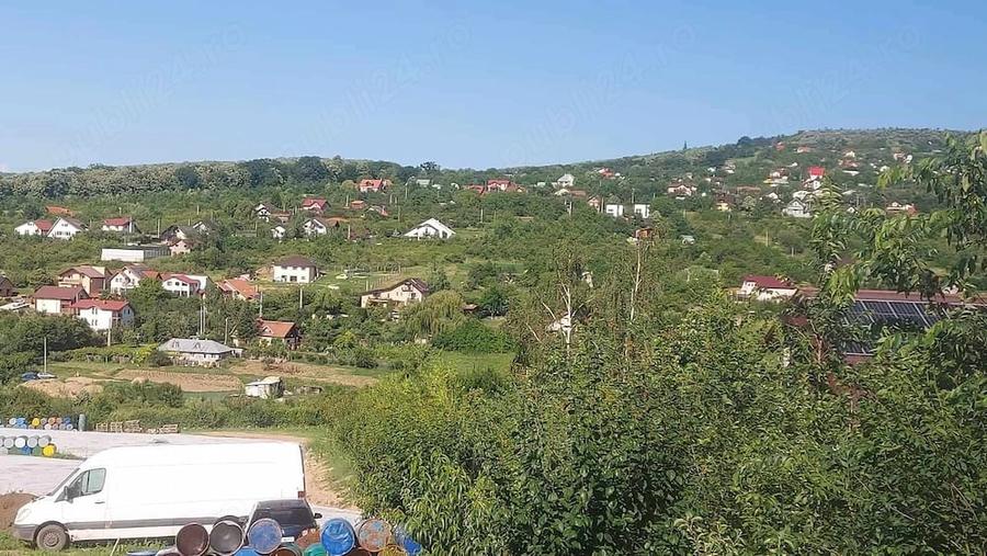 Teren de 1100 mp, în Bârnova