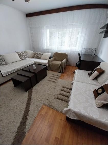 Apartament cu 2 camere decomandat, mobilat în Doamna Ghica
