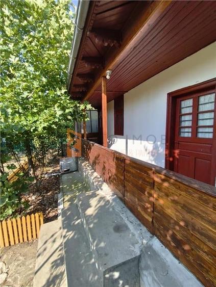 Casă individuală cu 5 camere cu Canalizare în Clondiru