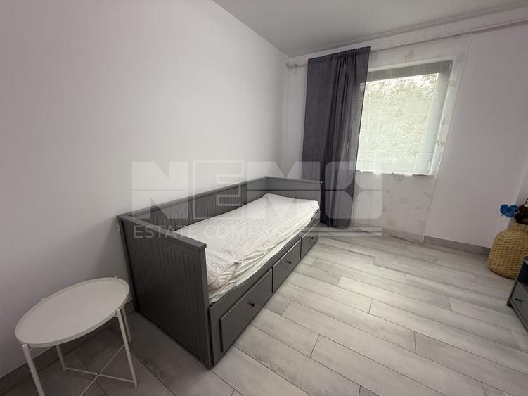 Apartament cu 3 camere decomandat, mobilat în Ultracentral