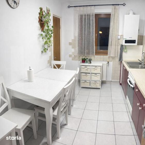 Apartament cu 5 camere în Aurel Vlaicu