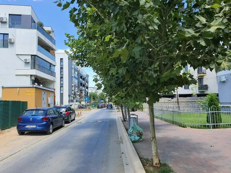 Apartament cu 2 camere decomandat în Titan