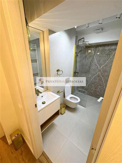 Apartament cu 3 camere decomandat, mobilat în Aviației