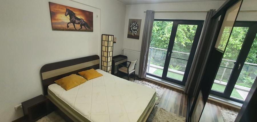 Apartament cu 2 camere semidecomandat, mobilat în Moșilor