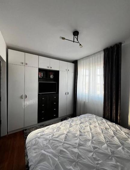 Apartament cu 2 camere semidecomandat în Tătărași