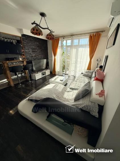 Apartament cu 3 camere semidecomandat, mobilat în Florești
