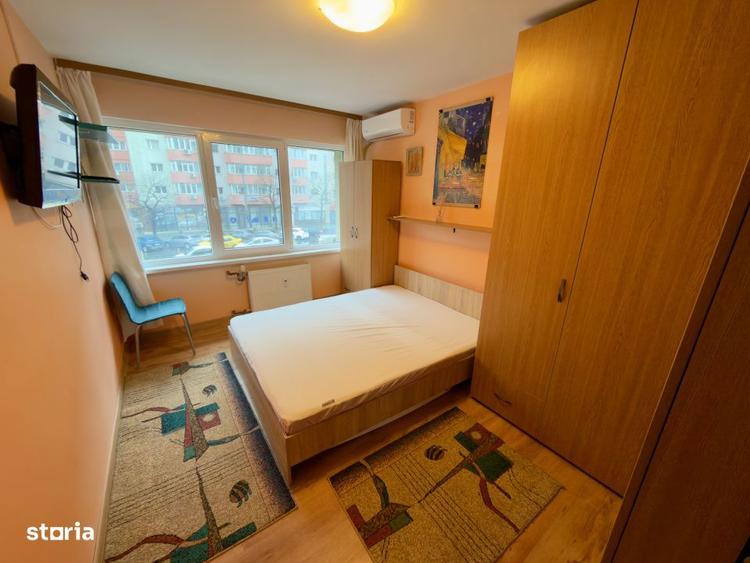 Apartament cu 3 camere semidecomandat, mobilat în Ștefan cel Mare