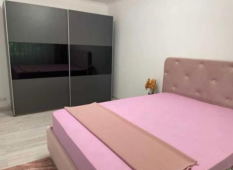 Apartament cu 3 camere semidecomandat, mobilat în Berceni