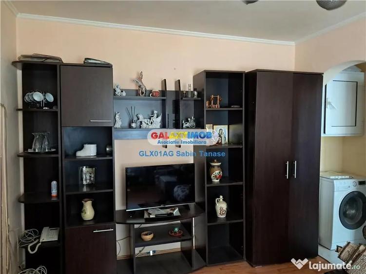 Apartament cu 2 camere semidecomandat în Trivale