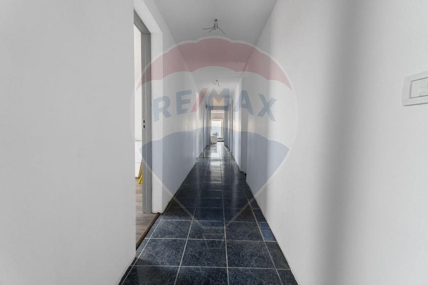 Apartament cu 7 camere decomandat în Ultracentral