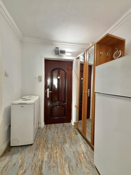 Garsonieră decomandată, mobilată în Circumvalațiunii