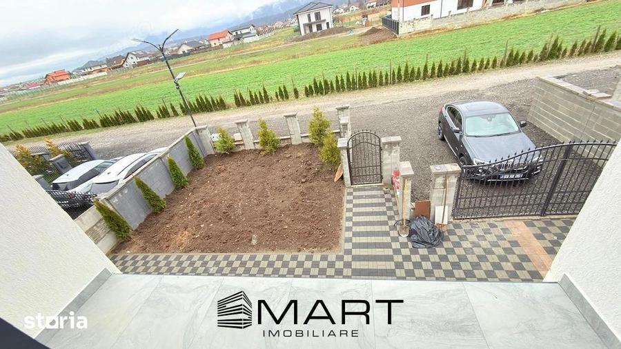 Casă cu 4 camere cu Teren 511 Mp în Cristian