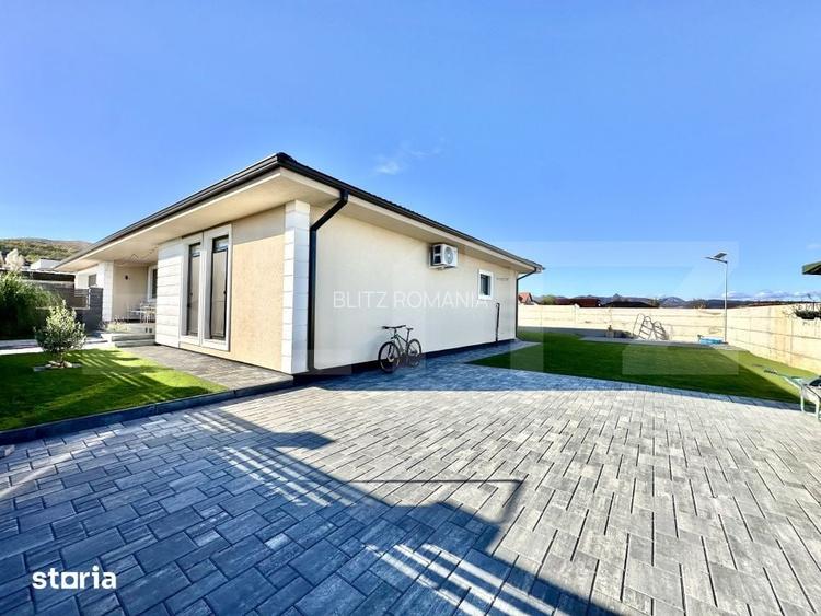 Casa superba, pe un singur nivel, 284 mp, mobilata lux