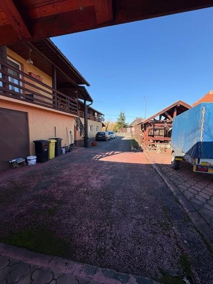 Casă individuală cu 5 camere cu Canalizare în Săcălășeni