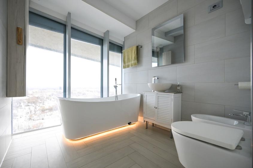 Apartament cu 5 camere, mobilat în Mihai Bravu