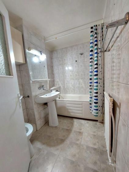Apartament cu 4 camere decomandat în Mănăștur