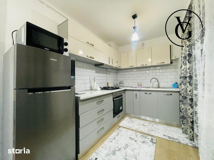 Apartament cu 2 camere decomandat, mobilat în Central