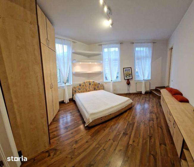 Vanzare apartament trei camere transformate in doua vila Armeneasca - 5
