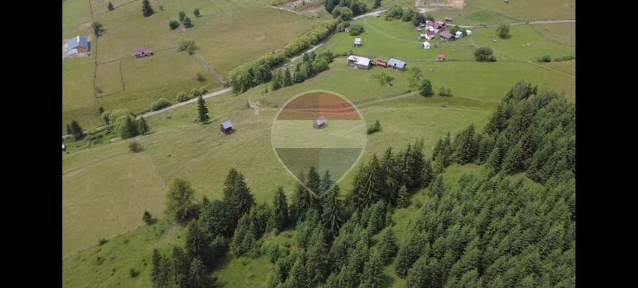 Teren Construcții intravilan de 33364 mp, în Dorna Candrenilor