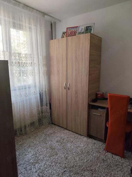 Apartament cu 2 camere nedecomandat în Pantelimon