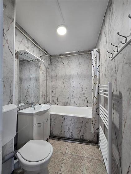 Apartament cu 2 camere nedecomandat în Tătărași