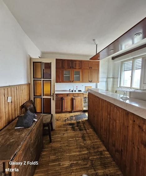 Apartament cu 3 camere decomandat în Dacia