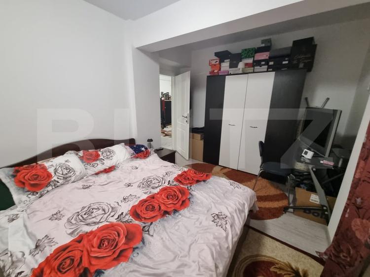 Apartament cu 3 camere decomandat, mobilat în Horpaz
