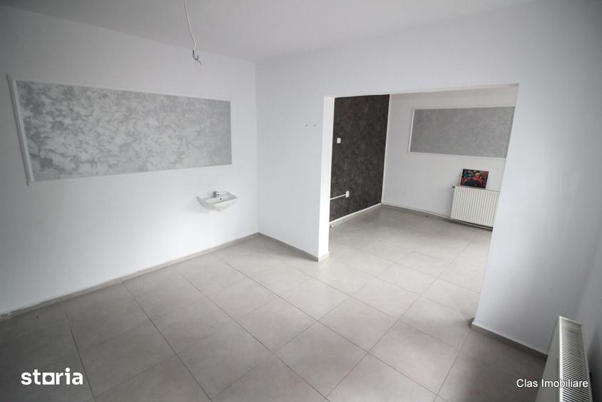 Spațiu comercial, de 52 mp, în Central