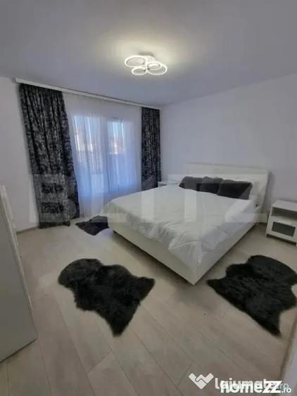 Casă cu 5 camere cu Teren 260 Mp în Central