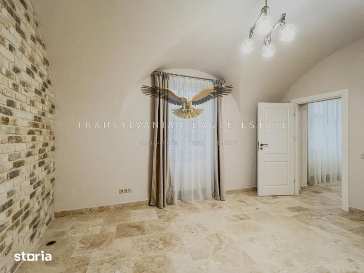 Spațiu comercial, de 50 mp, în Central