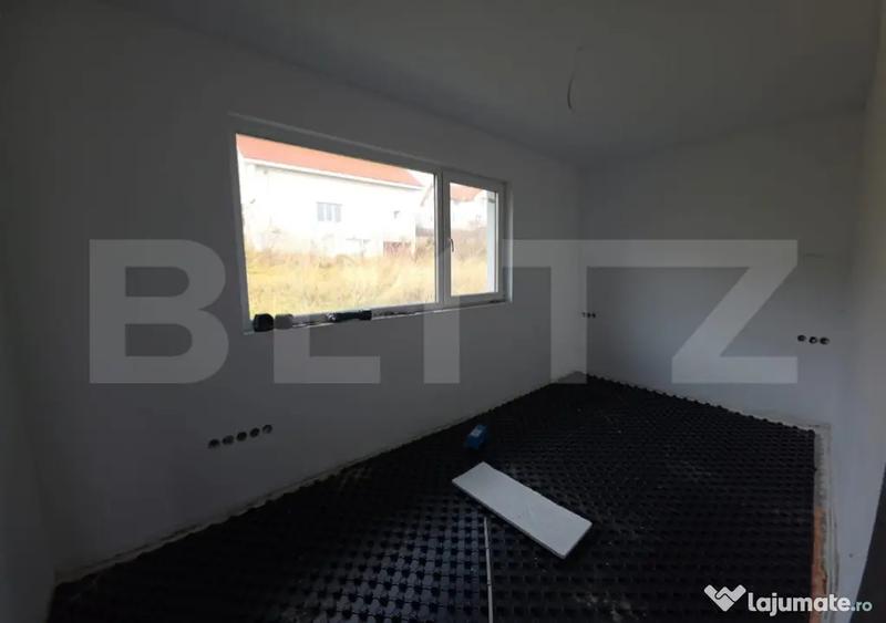 Casă cu 3 camere cu Teren 500 Mp în Viișoara