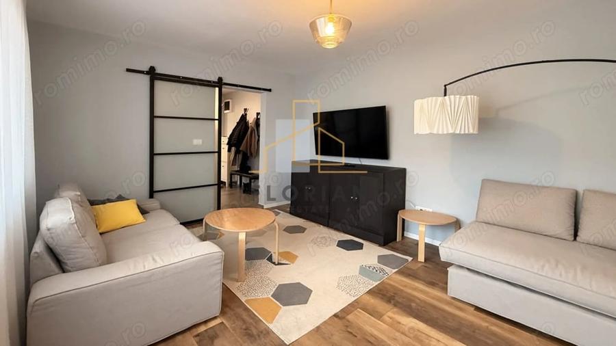 Apartament cu 3 camere semidecomandat, mobilat în Gheorghe Lazăr