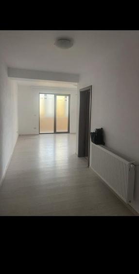 Apartament cu 2 camere decomandat în Giroc