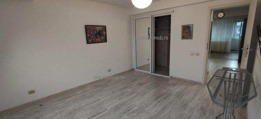 Apartament cu 3 camere decomandat, mobilat în Sud-Est