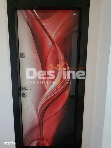 Apartament cu 3 camere decomandat, mobilat în Central