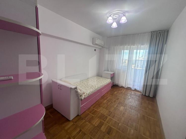 Apartament cu 3 camere, decomandat, centru-Universitate - 6