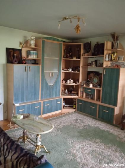 Casă cu 5 camere cu Teren 4020 Mp în Marița