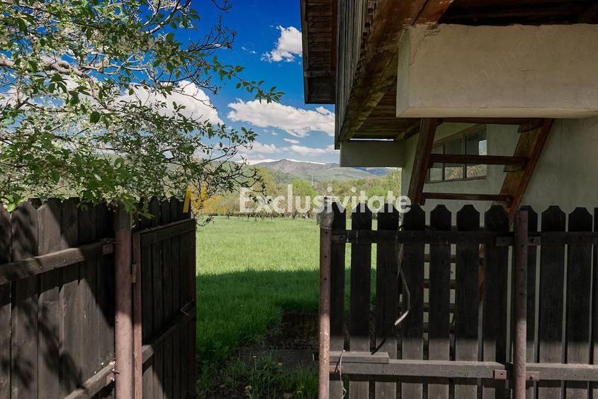 Casă cu 4 camere cu Teren 600 Mp în Valea Mare