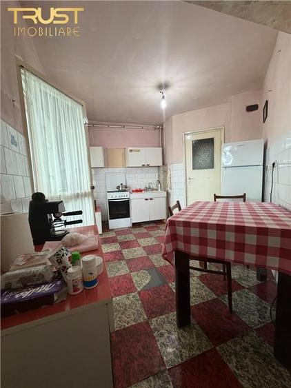 Apartament cu 2 camere decomandat în Mărăști