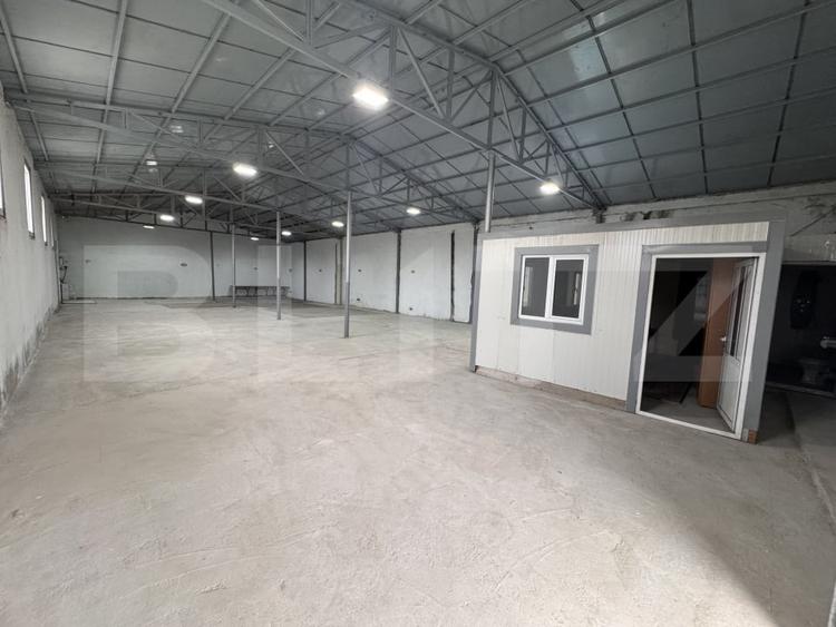 Spațiu industrial, de 270 mp, în Exterior Est
